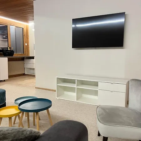 Meralouva 1650 Domaine De L Ariondaz クールシュヴェル